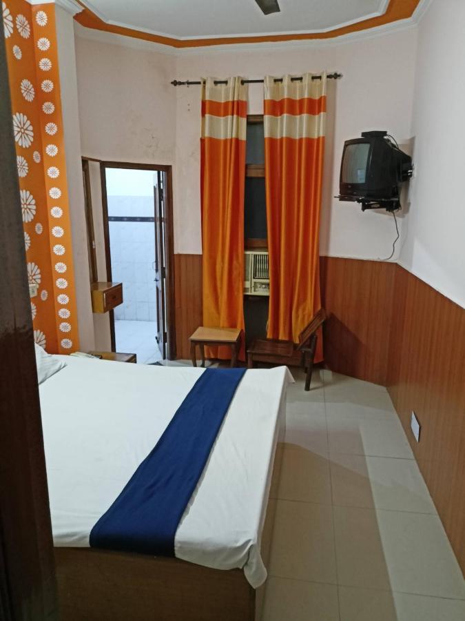 Sunrise Hotel 잘란다르 외부 사진